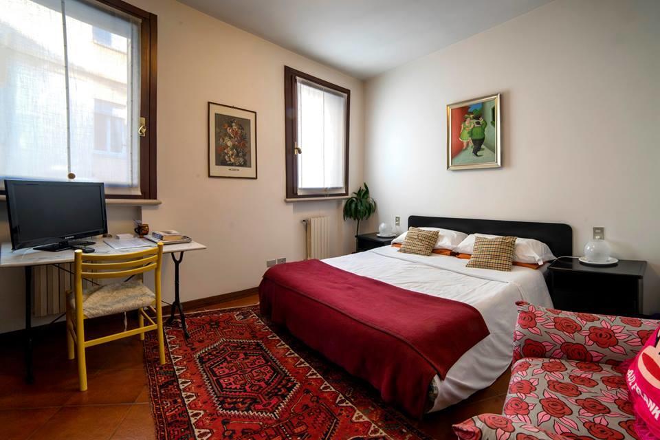 Holiday Treviso Suite Lombardi Buitenkant foto