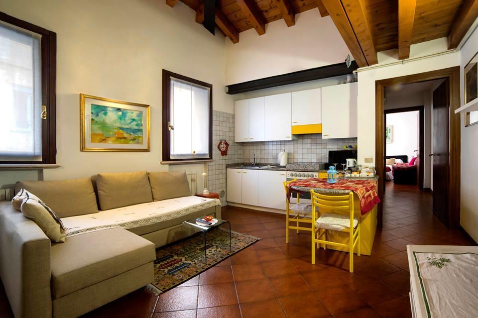 Holiday Treviso Suite Lombardi Buitenkant foto
